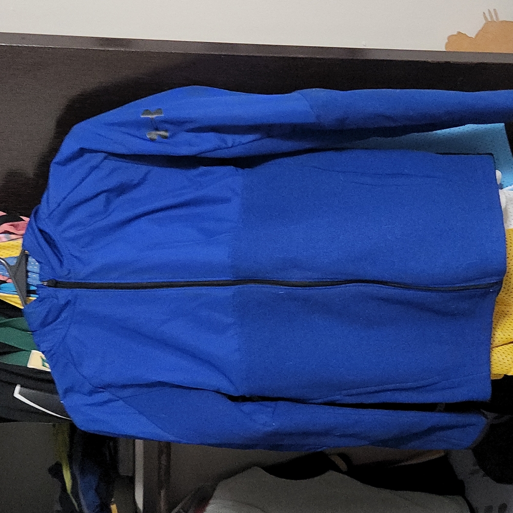 Blue under Armour hoodie youth extra large